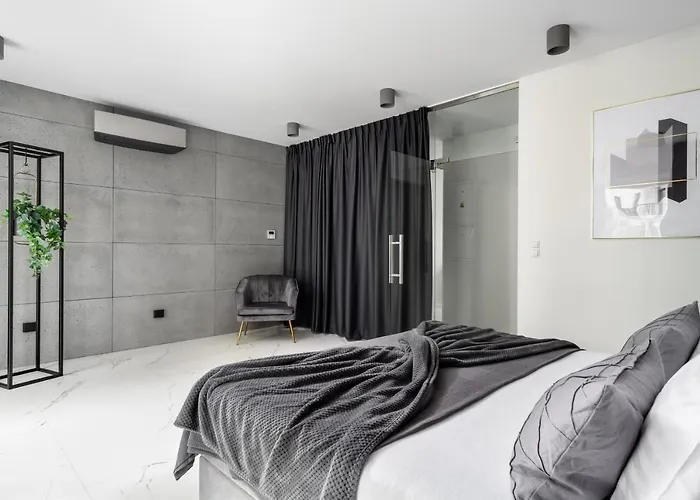 El Apartments - Aries