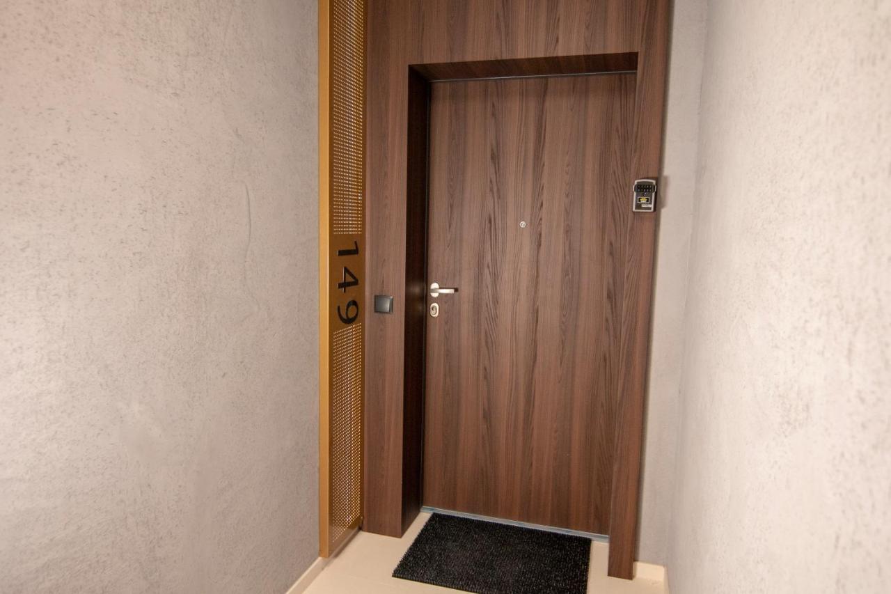 El - Aries Apartment *